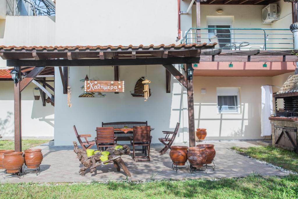 Diogenis Villa Vourvourou Luaran gambar